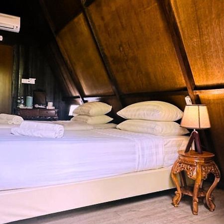 Rustcamps Glamping Resort Dataran Tinggi Genting Bagian luar foto