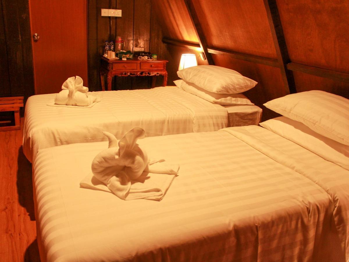 Rustcamps Glamping Resort Dataran Tinggi Genting Bagian luar foto