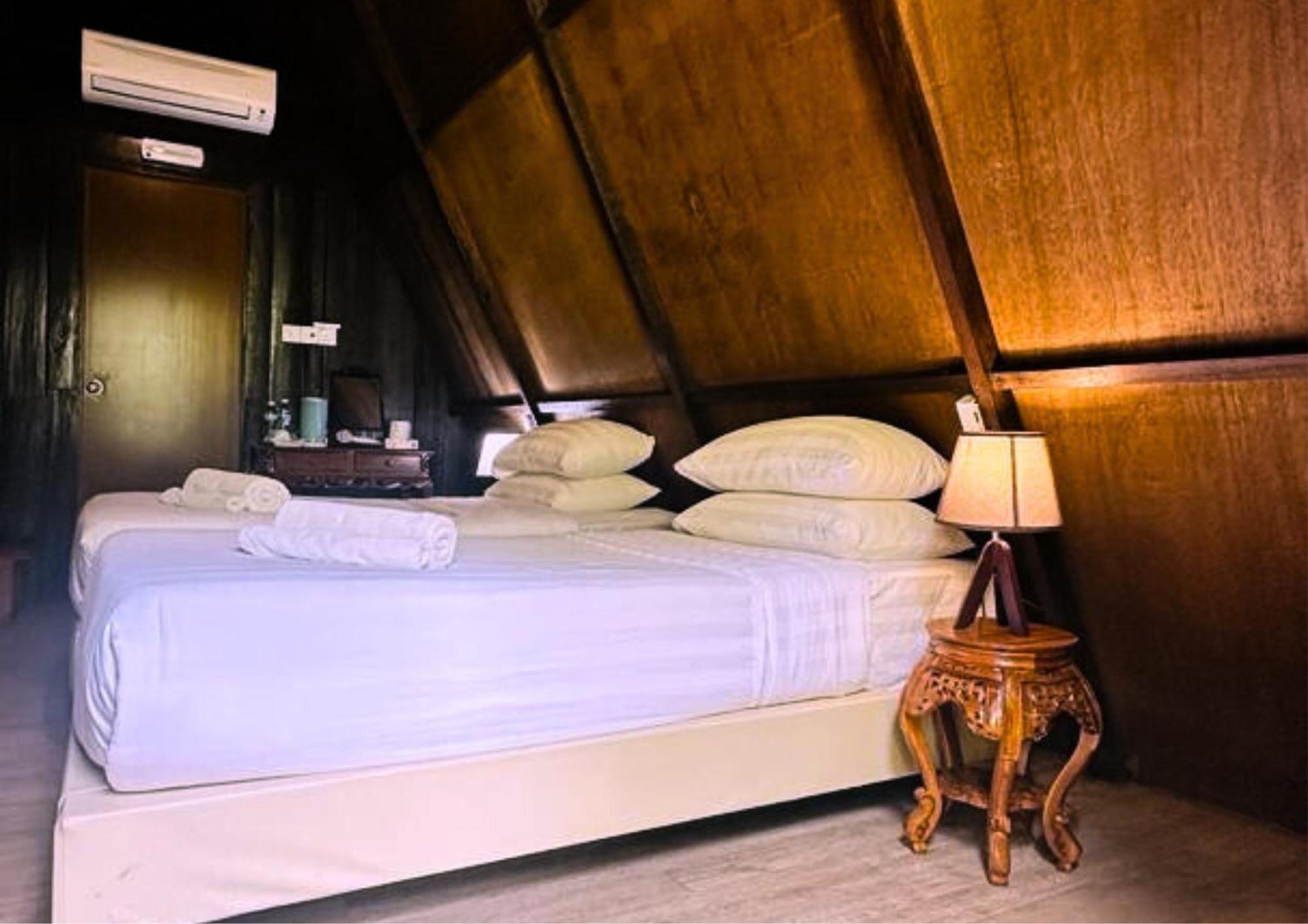Rustcamps Glamping Resort Dataran Tinggi Genting Bagian luar foto