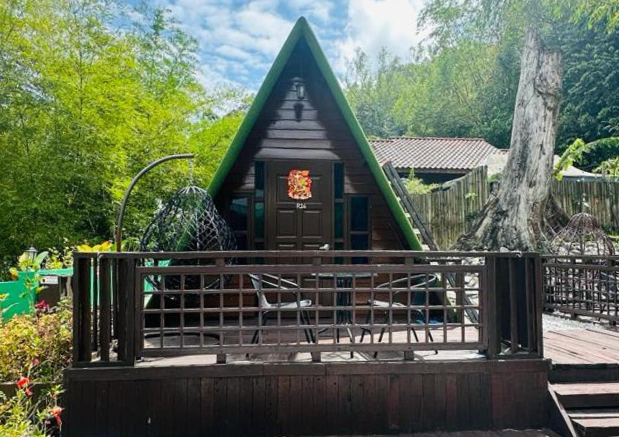 Rustcamps Glamping Resort Dataran Tinggi Genting Bagian luar foto