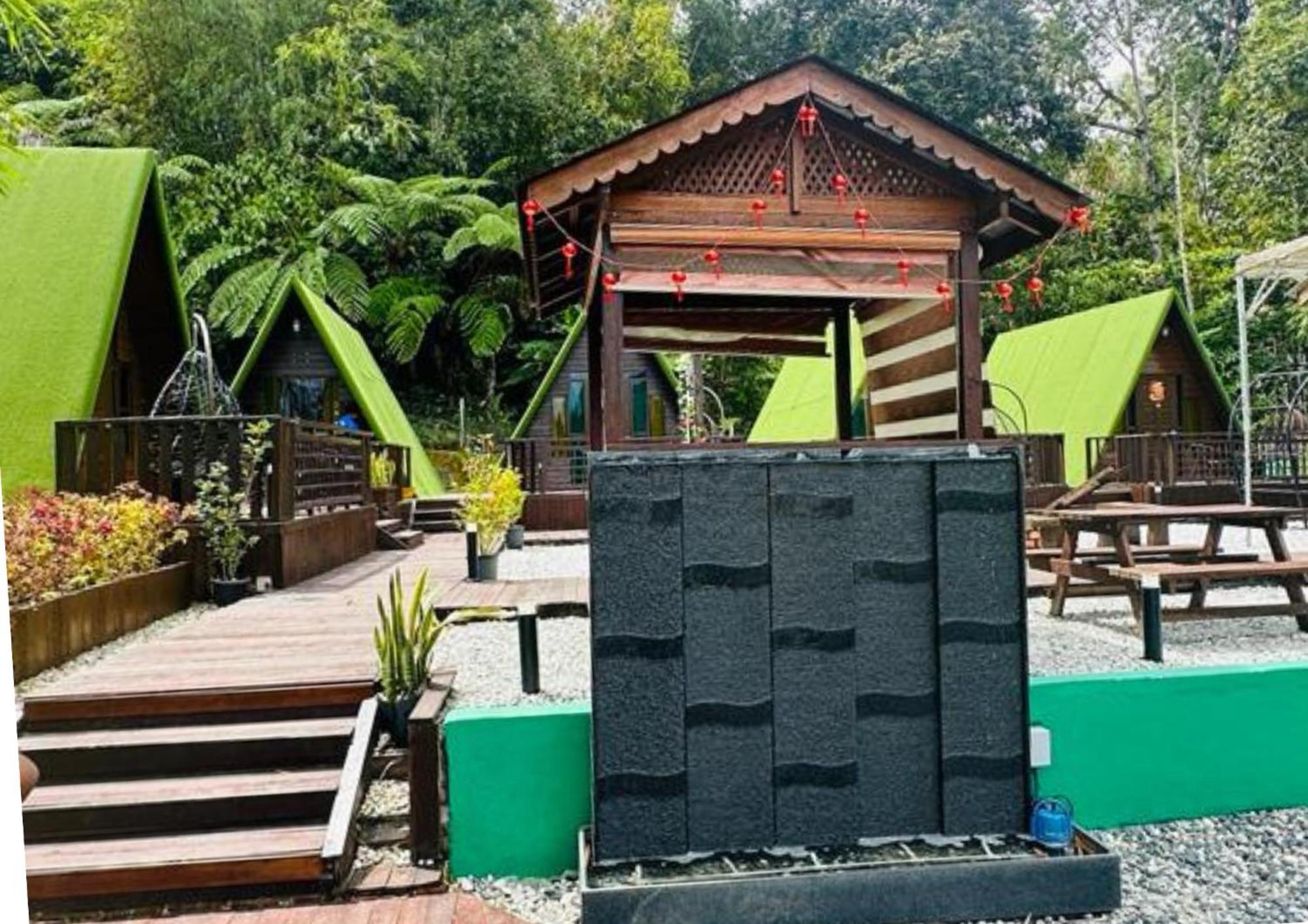 Rustcamps Glamping Resort Dataran Tinggi Genting Bagian luar foto